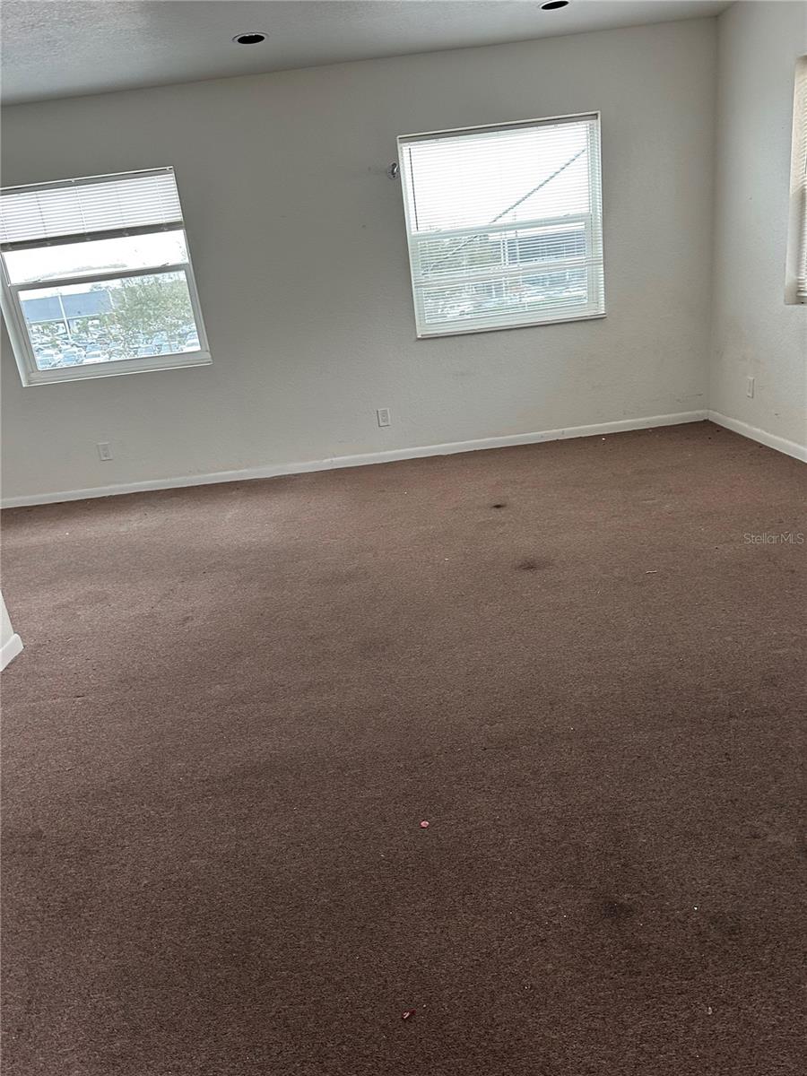 6536 Lincoln Way N Property Photo 8