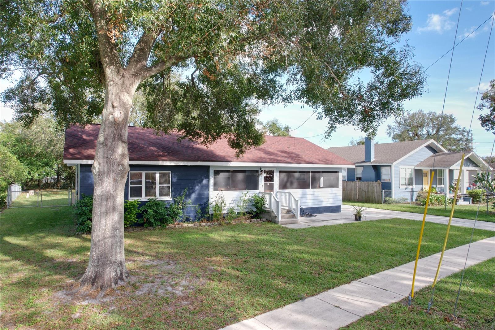 1938 E Fern Rd Property Photo