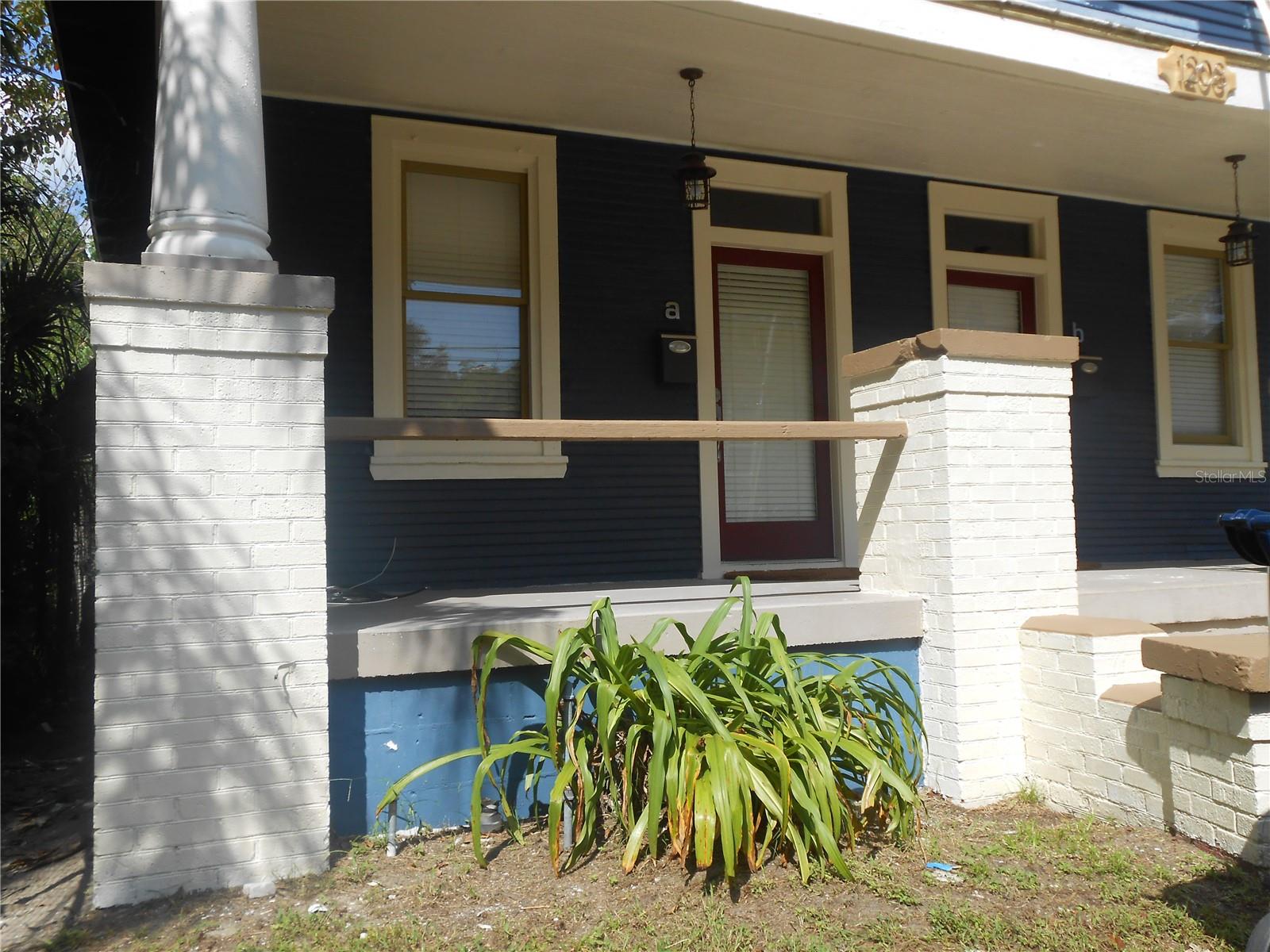 1208 E 15th Ave #a Property Photo