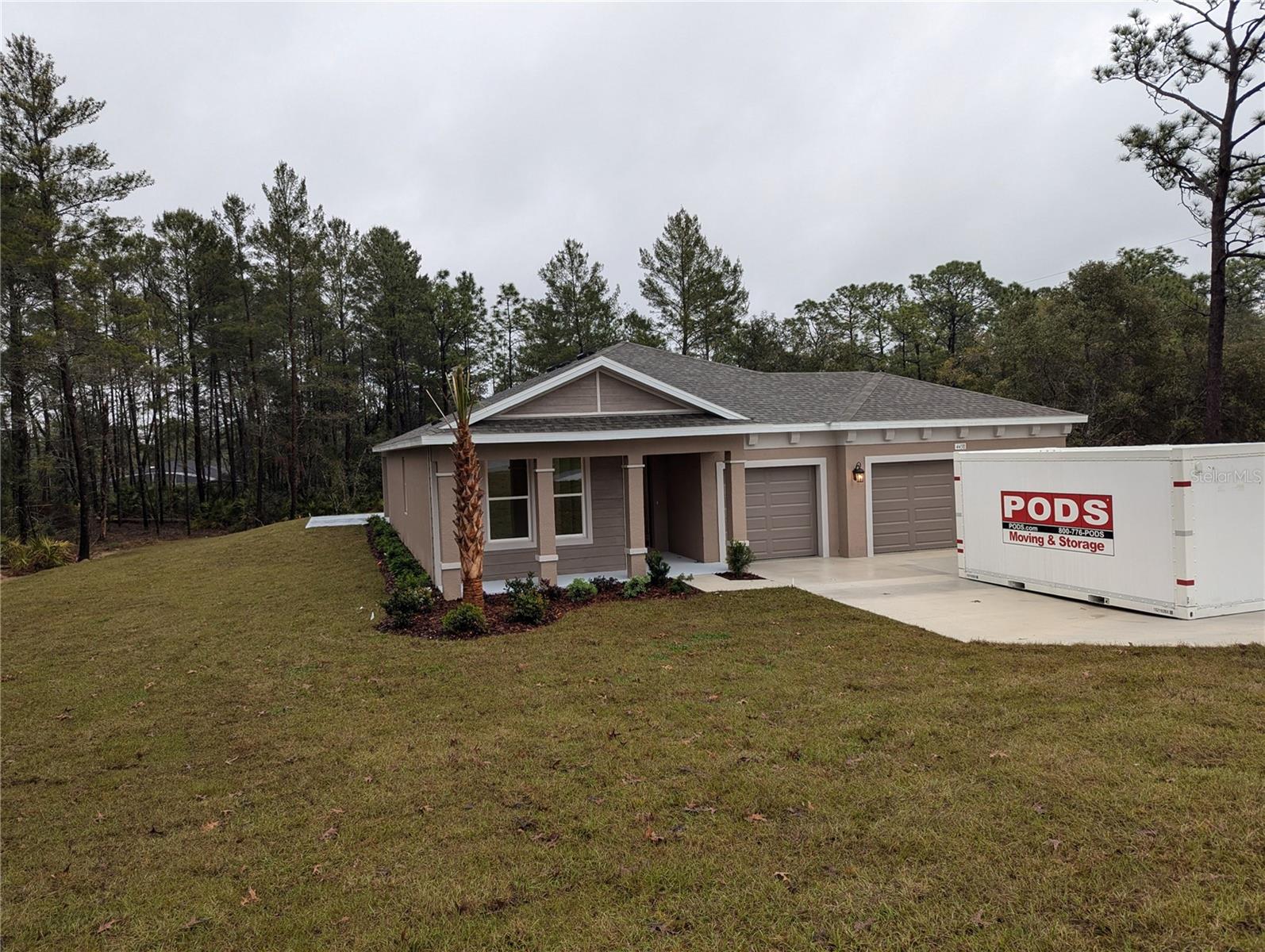 4438 N Deckwood Dr Property Photo