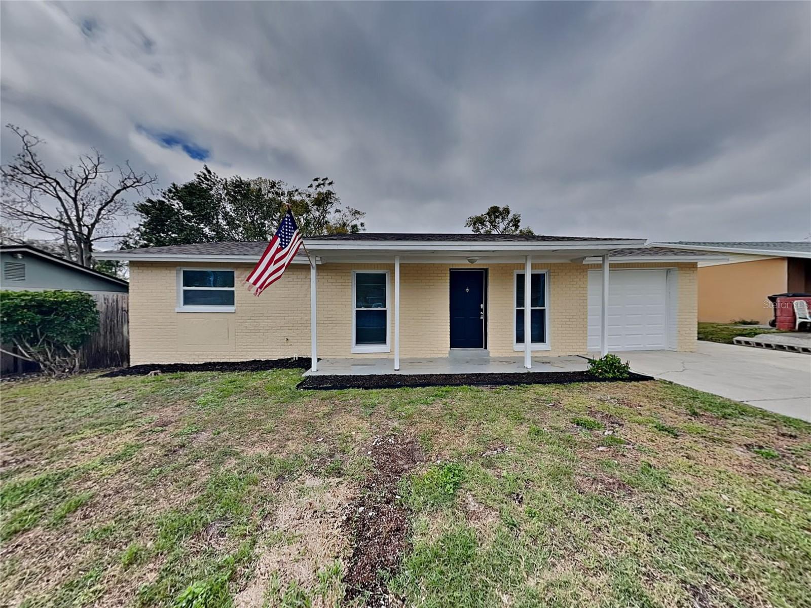 1208 Melonwood Ave Property Photo