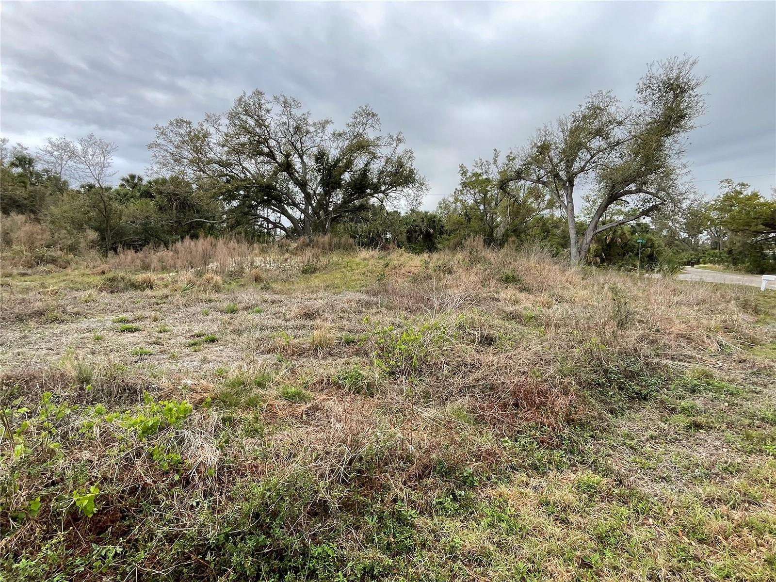 1808 Capitol St Property Photo 1