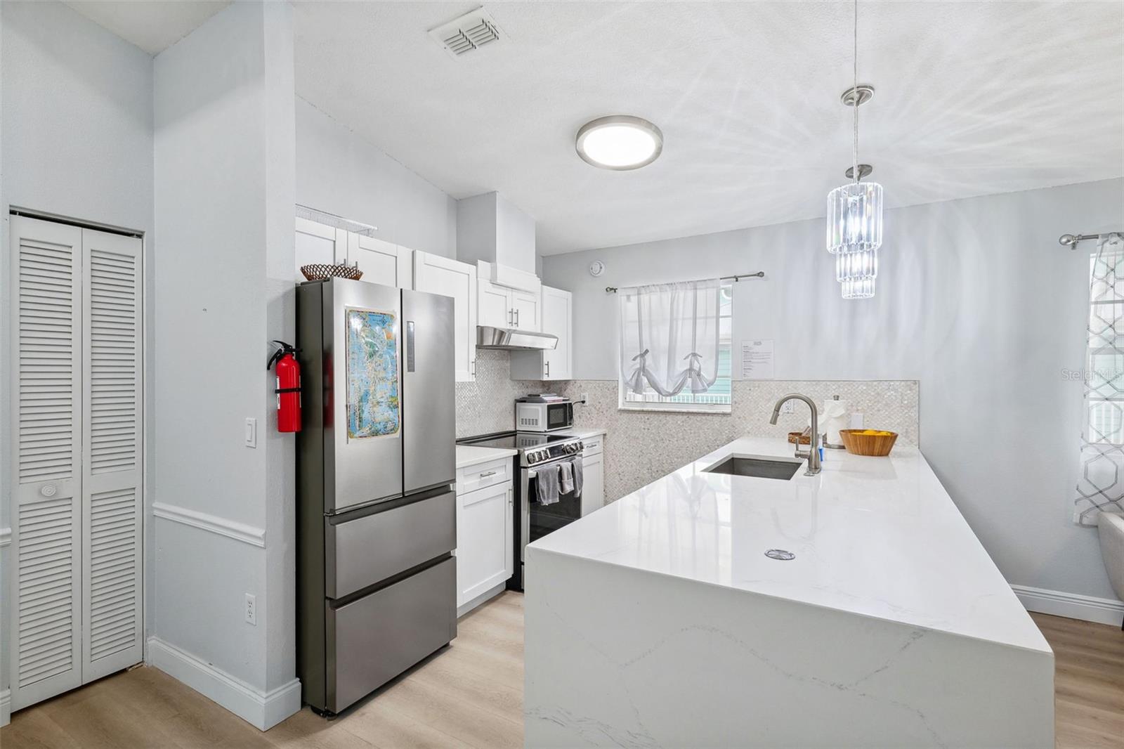 311 Poinsettia Rd Property Photo 10