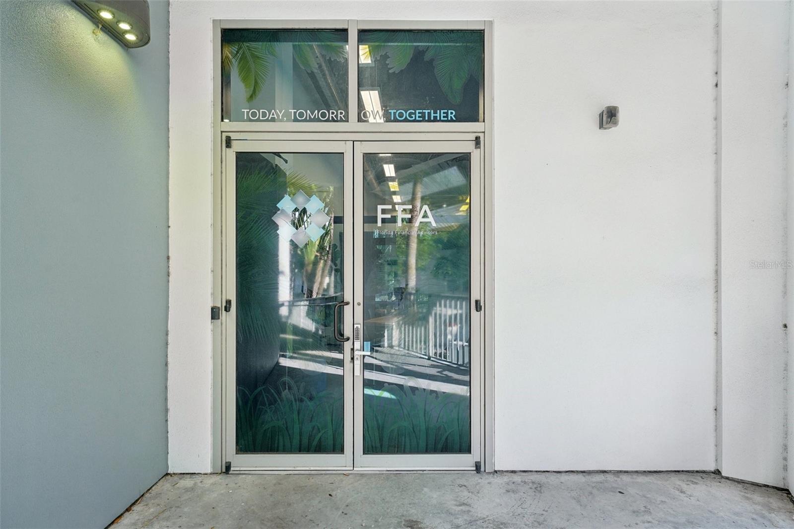 401 S 12th St #2 Property Photo 6