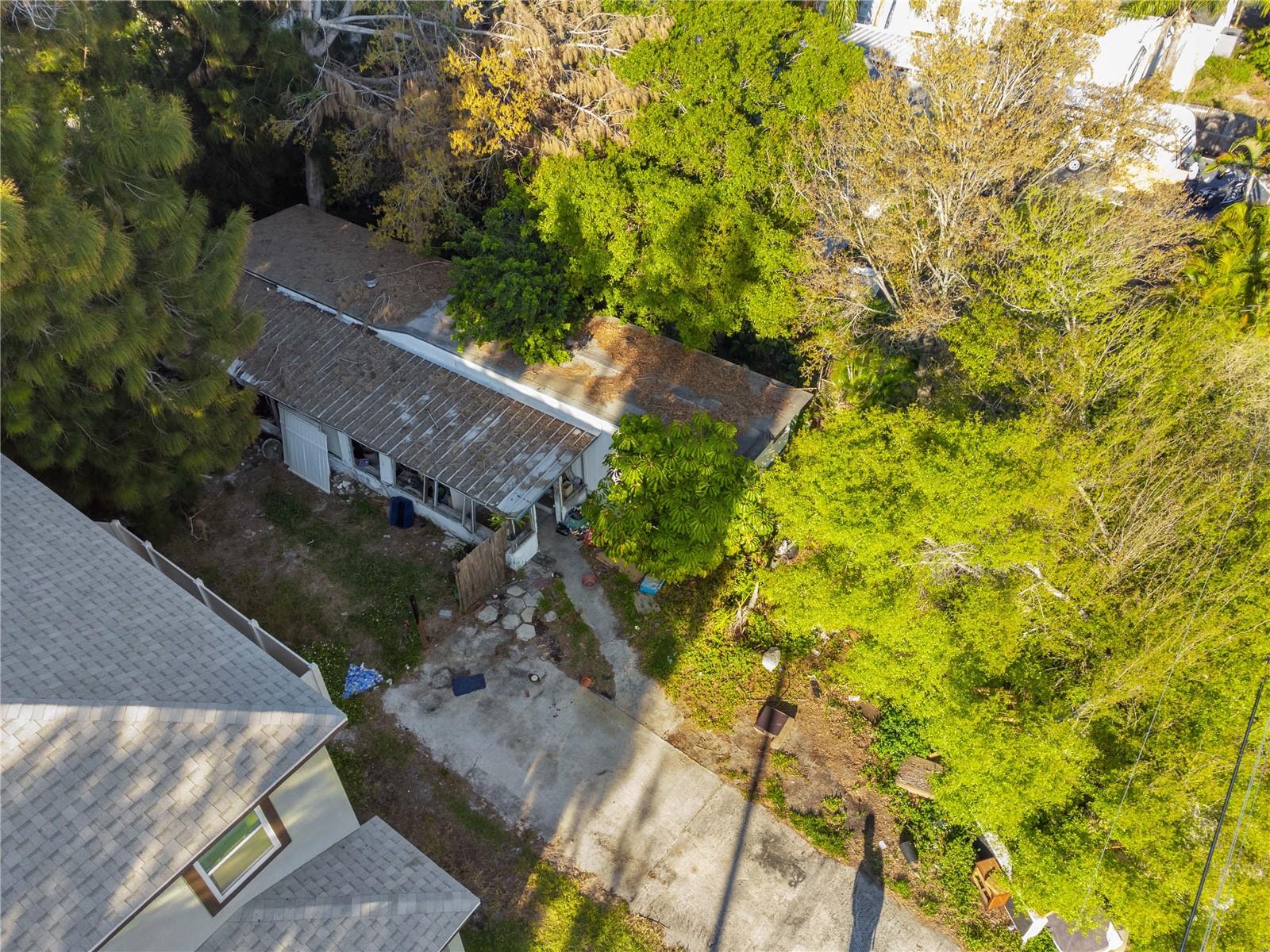 6723 68th Ave N Property Photo 3
