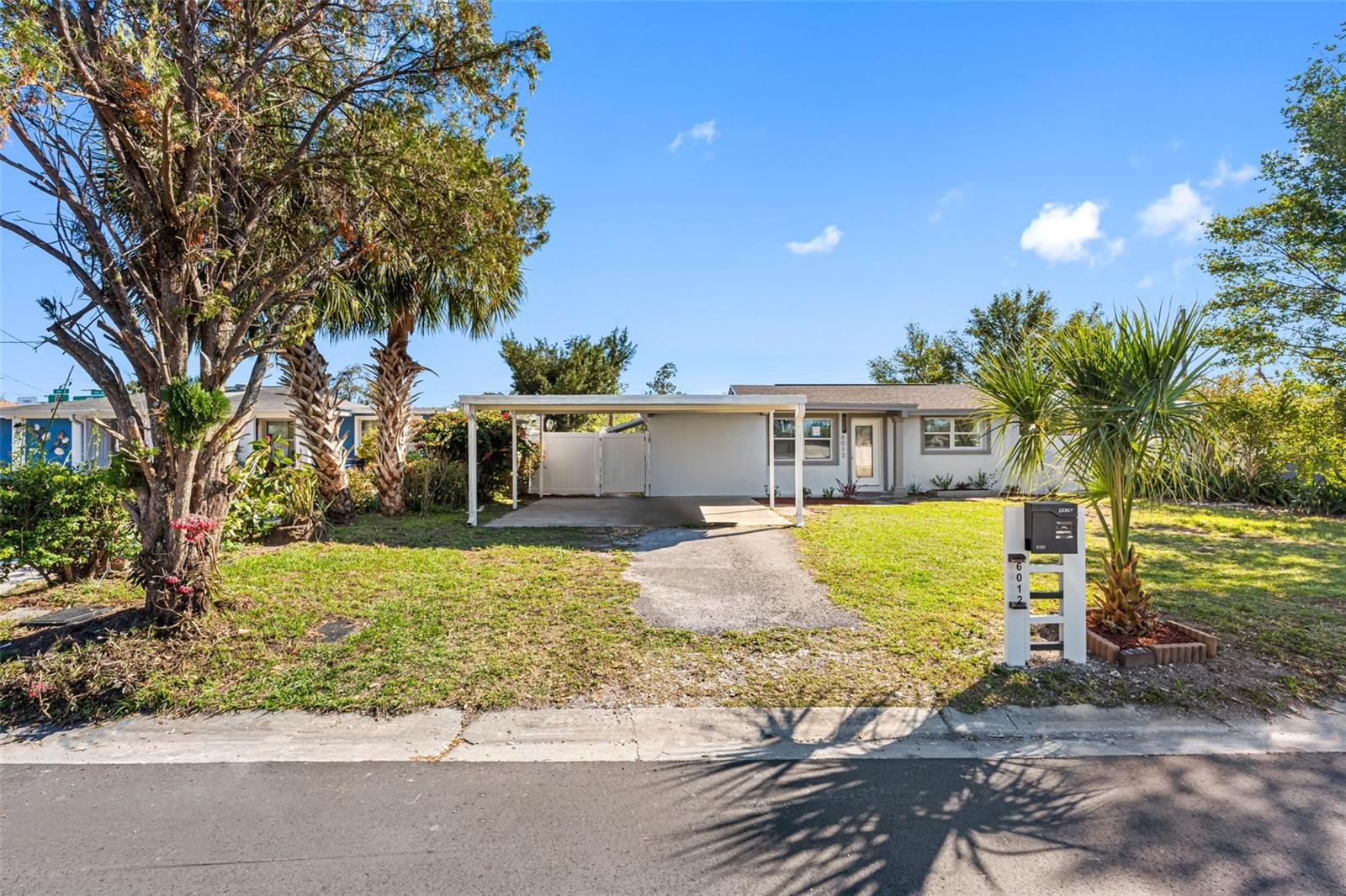 6012 Larmon St Property Photo