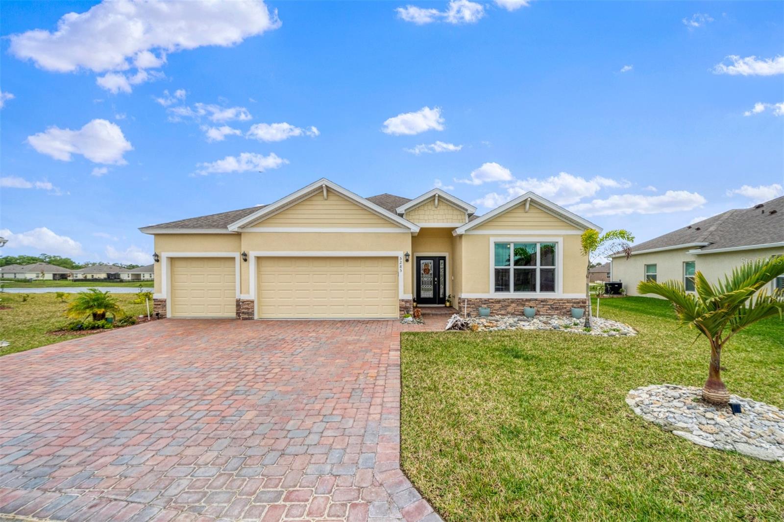 5285 2nd Mnr Property Photo