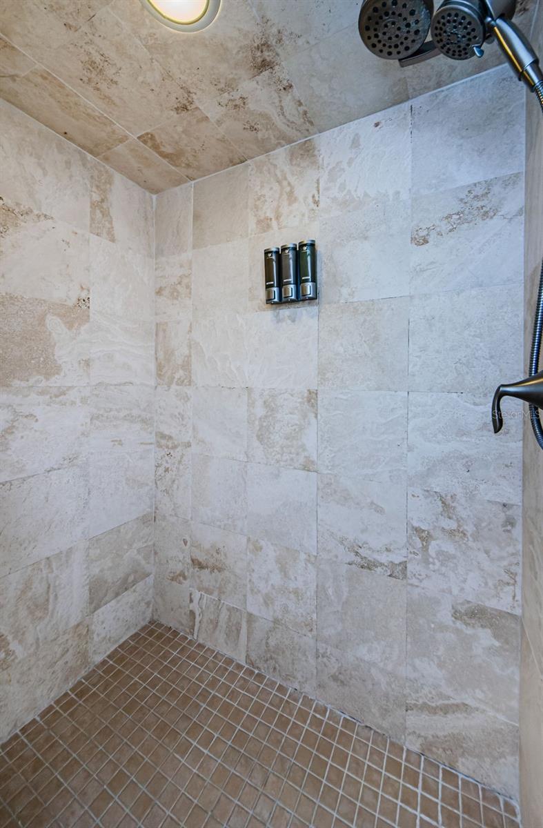 479 E Shore Dr #8 Property Photo 31