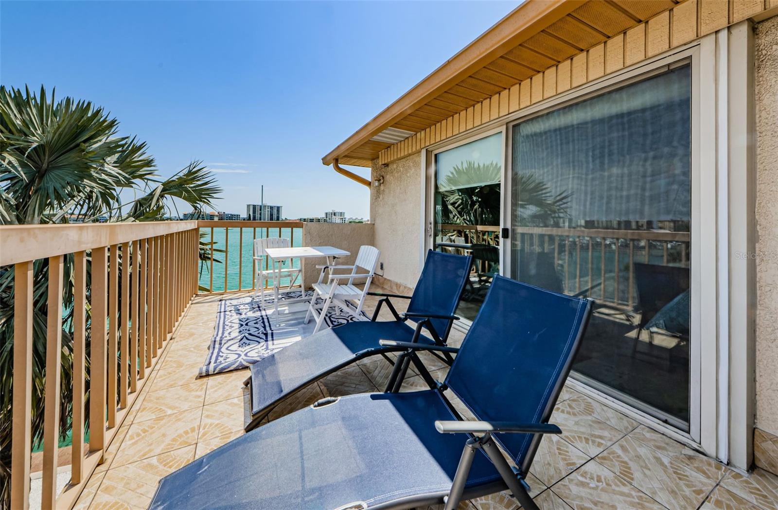 479 E Shore Dr #8 Property Photo 37