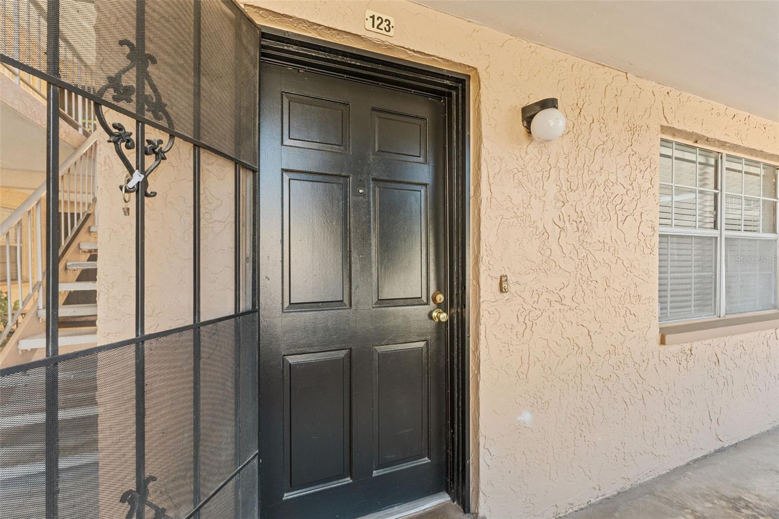 4724 Michael Ct #123 Property Photo 2
