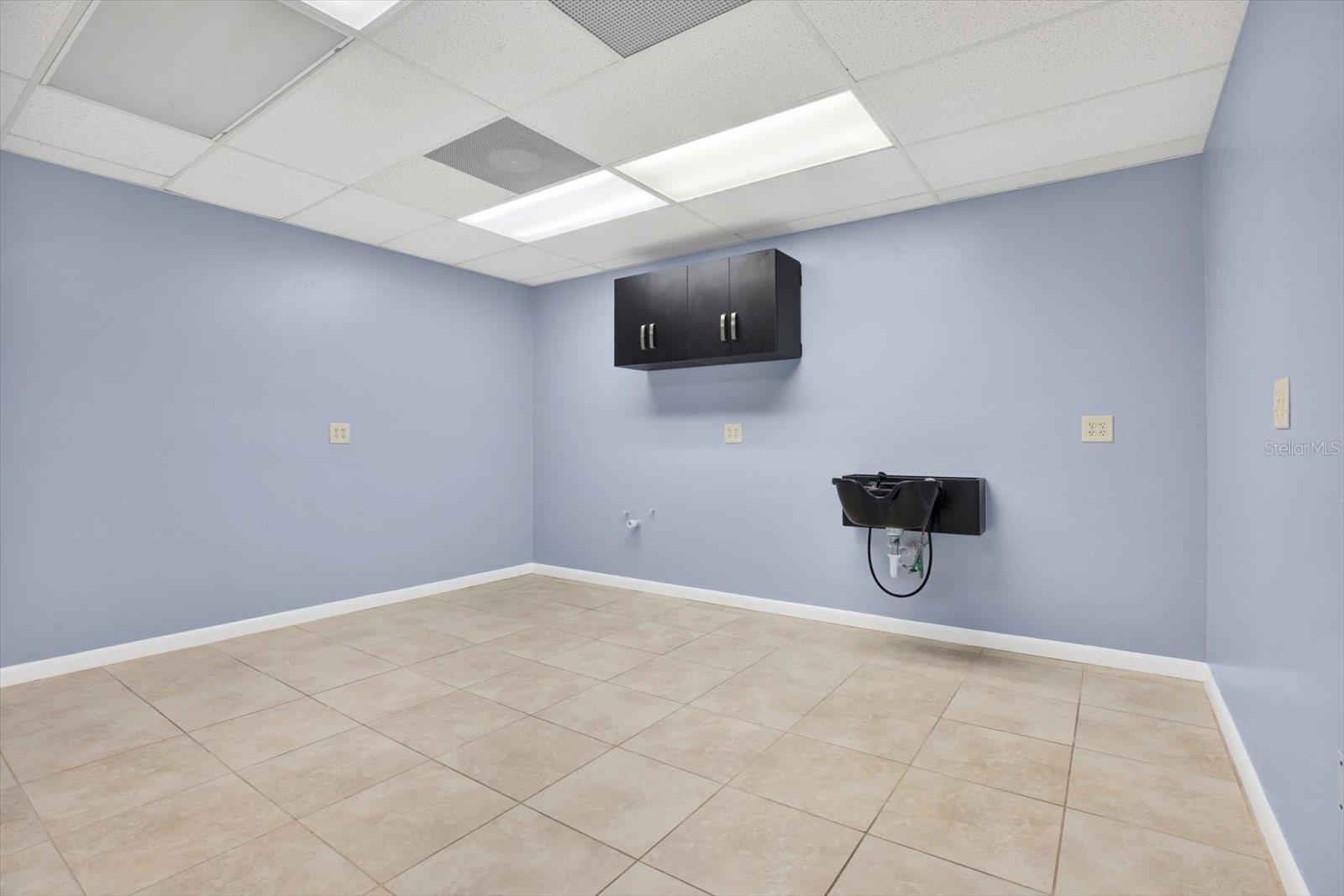 13153 N Dale Mabry Hwy Property Photo 24