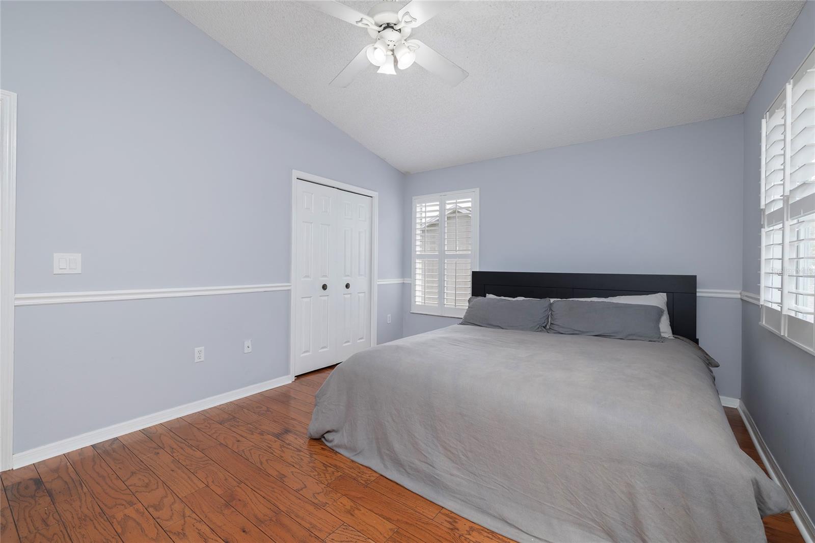 4859 Augusta Ave Property Photo 28