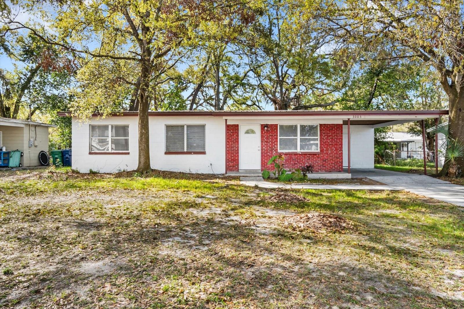 3005 E Sligh Ave Property Photo 1