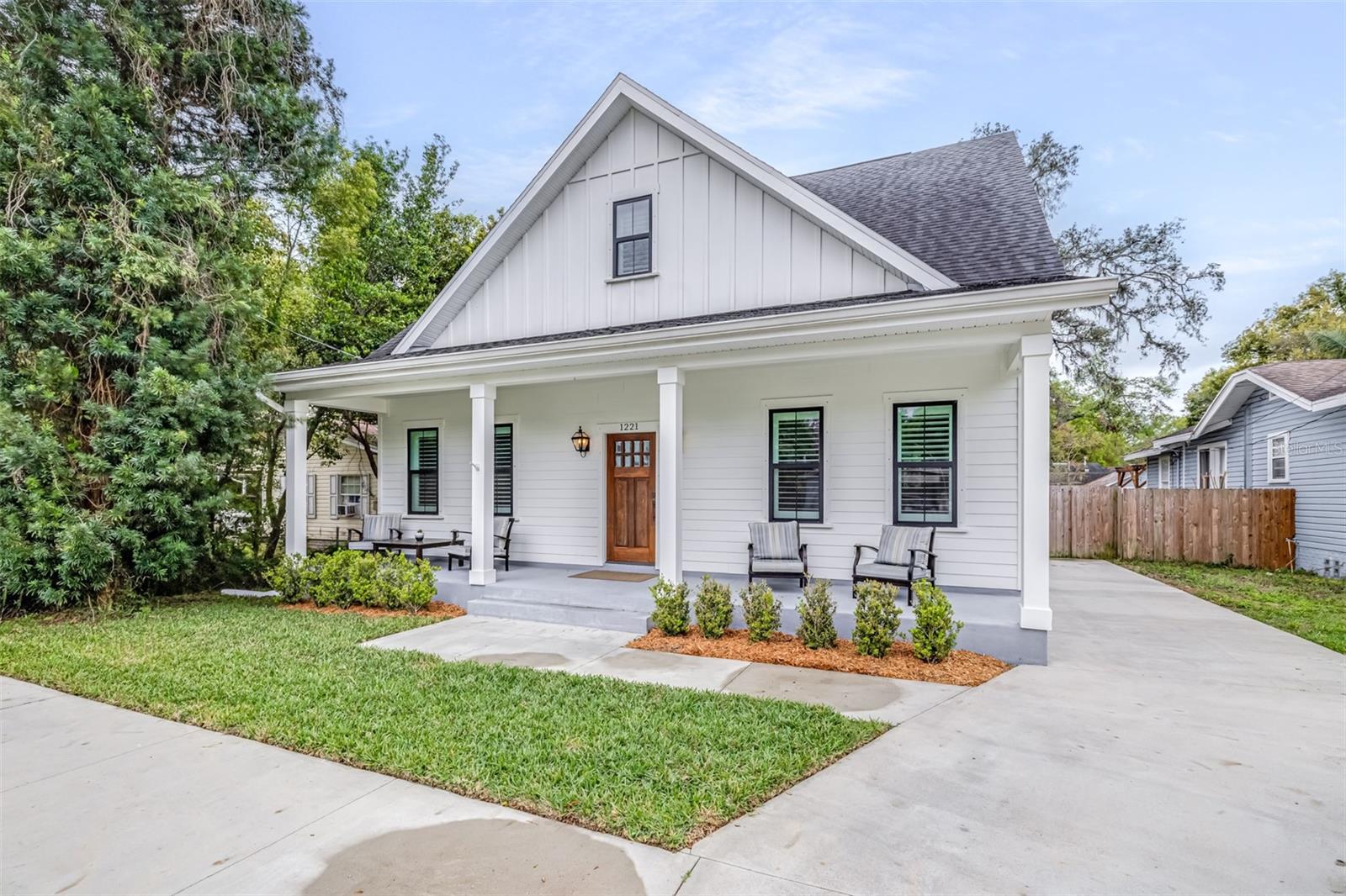 4k1 Manor Heights Real Estate Listings Main Image