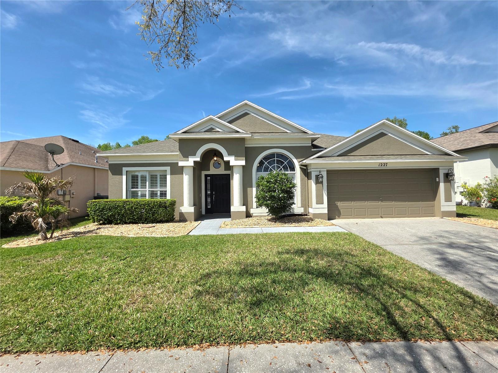 1227 Big Creek Dr Property Photo