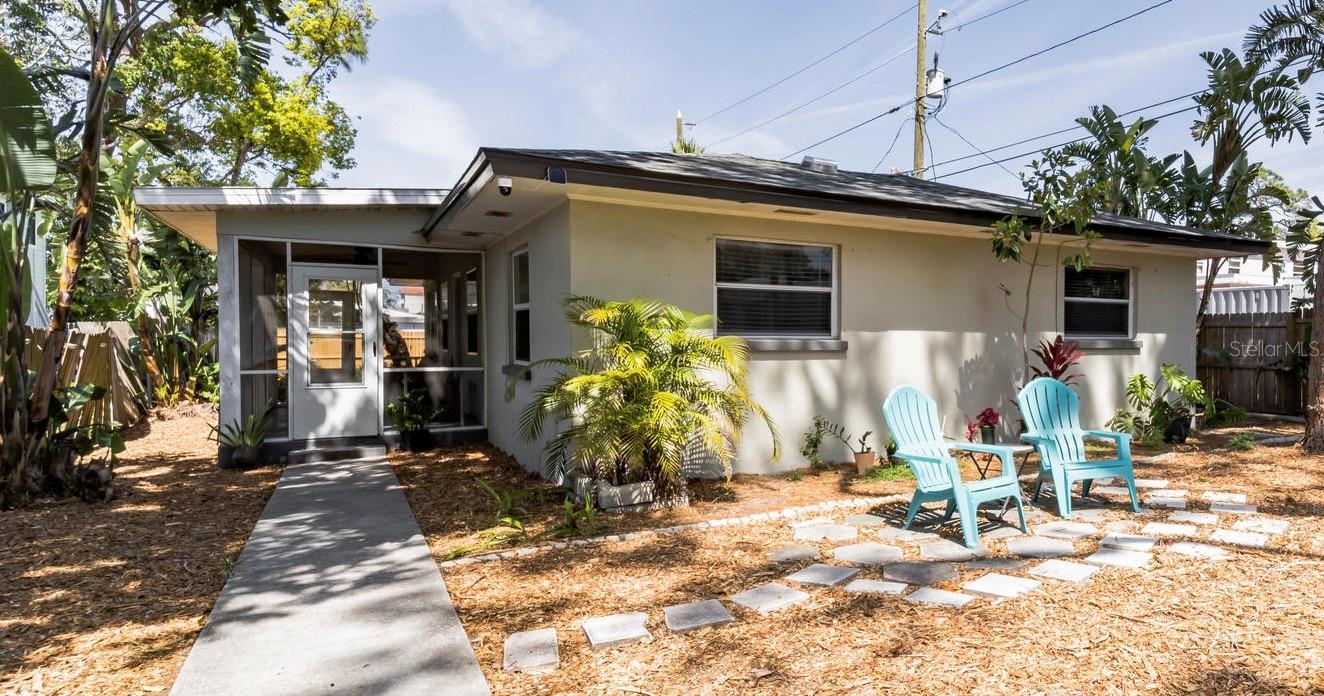 418 Lebeau St Property Photo