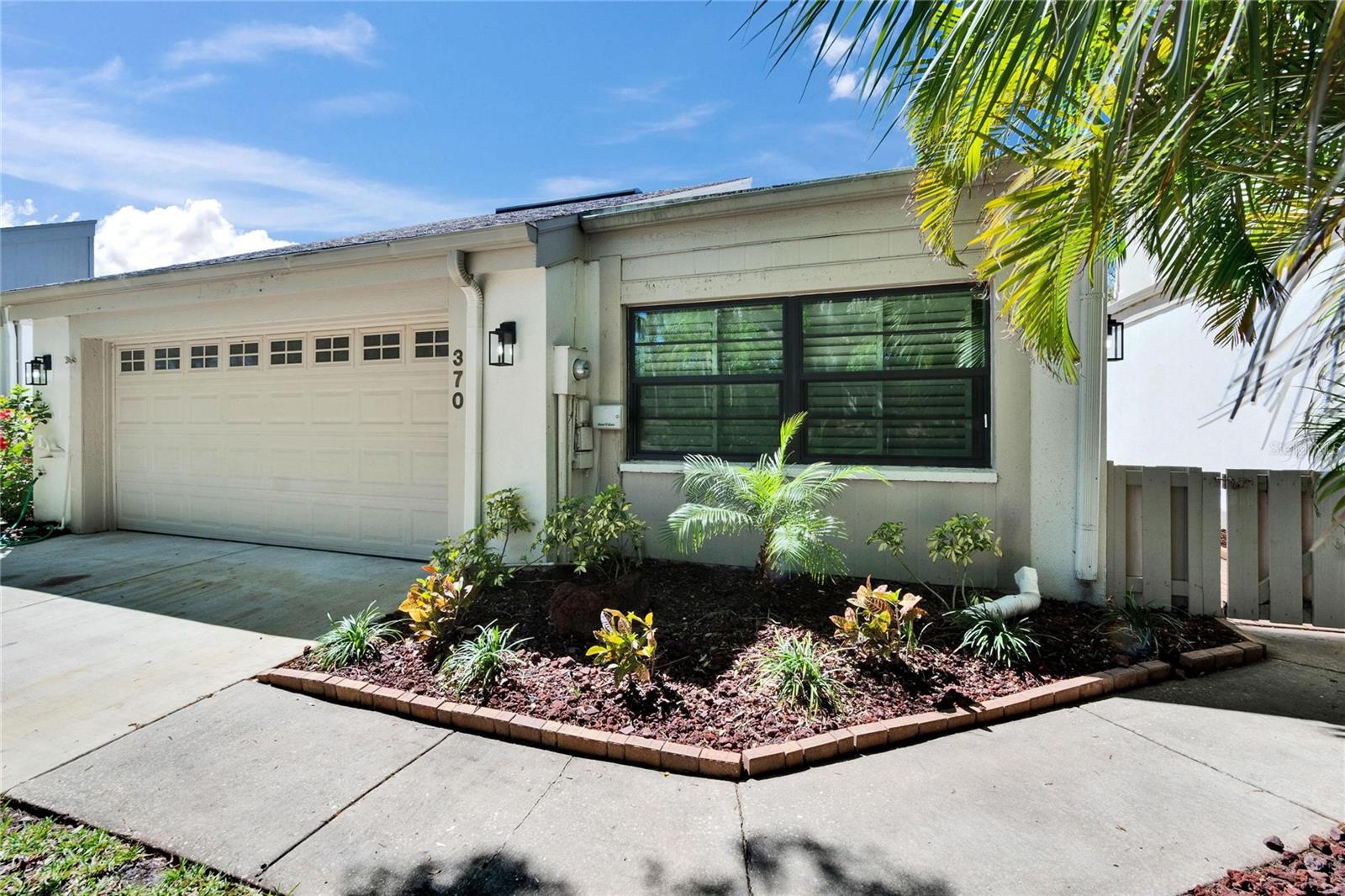 370 S Woodlands Dr Property Photo 12