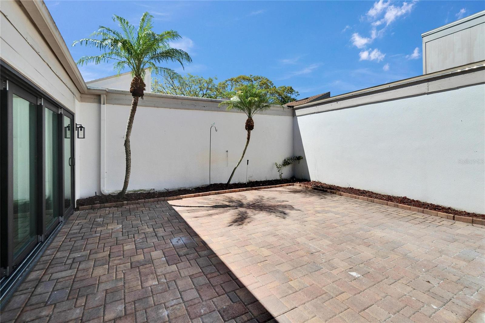 370 S Woodlands Dr Property Photo 49