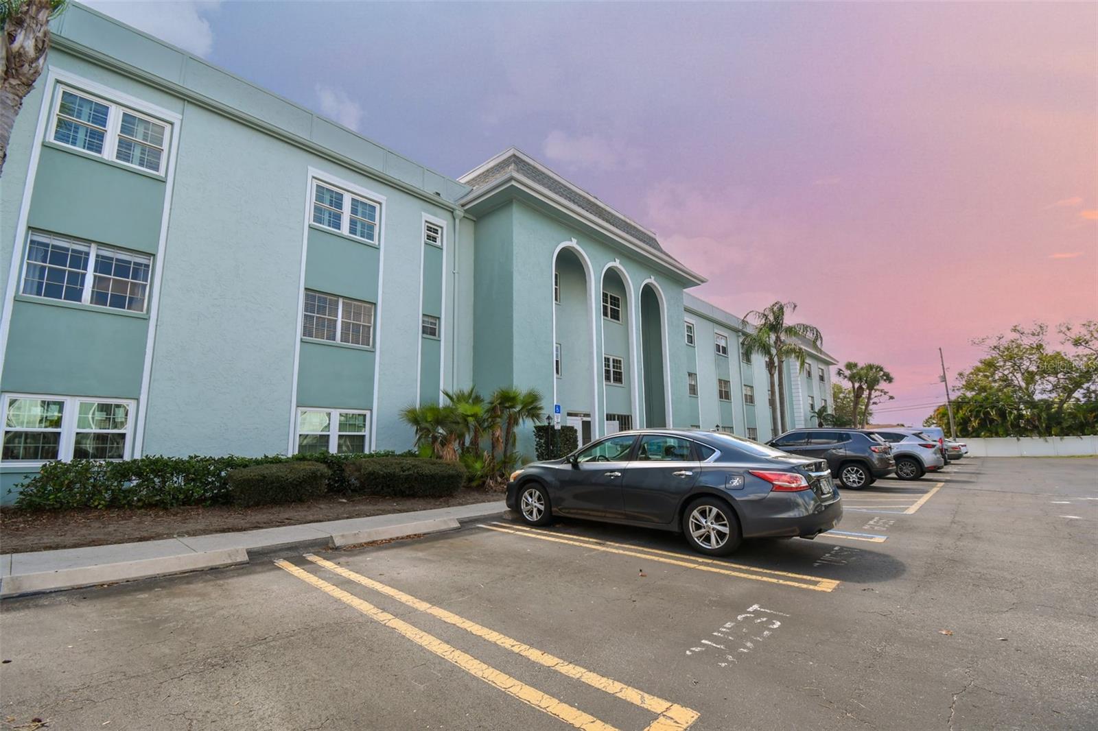 1706 Belleair Forest Dr #314 Property Photo