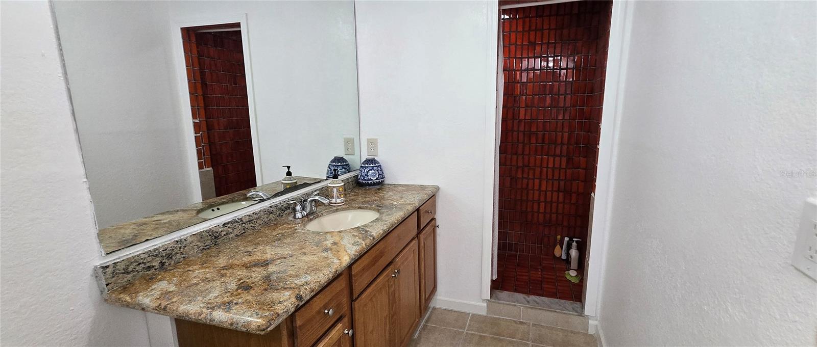 8814 Rocky Creek Dr Property Photo 4