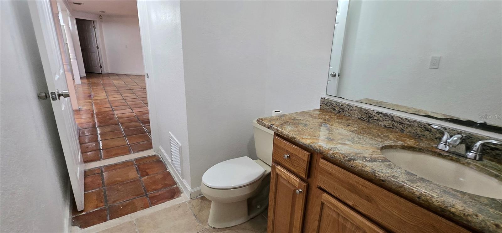 8814 Rocky Creek Dr Property Photo 5