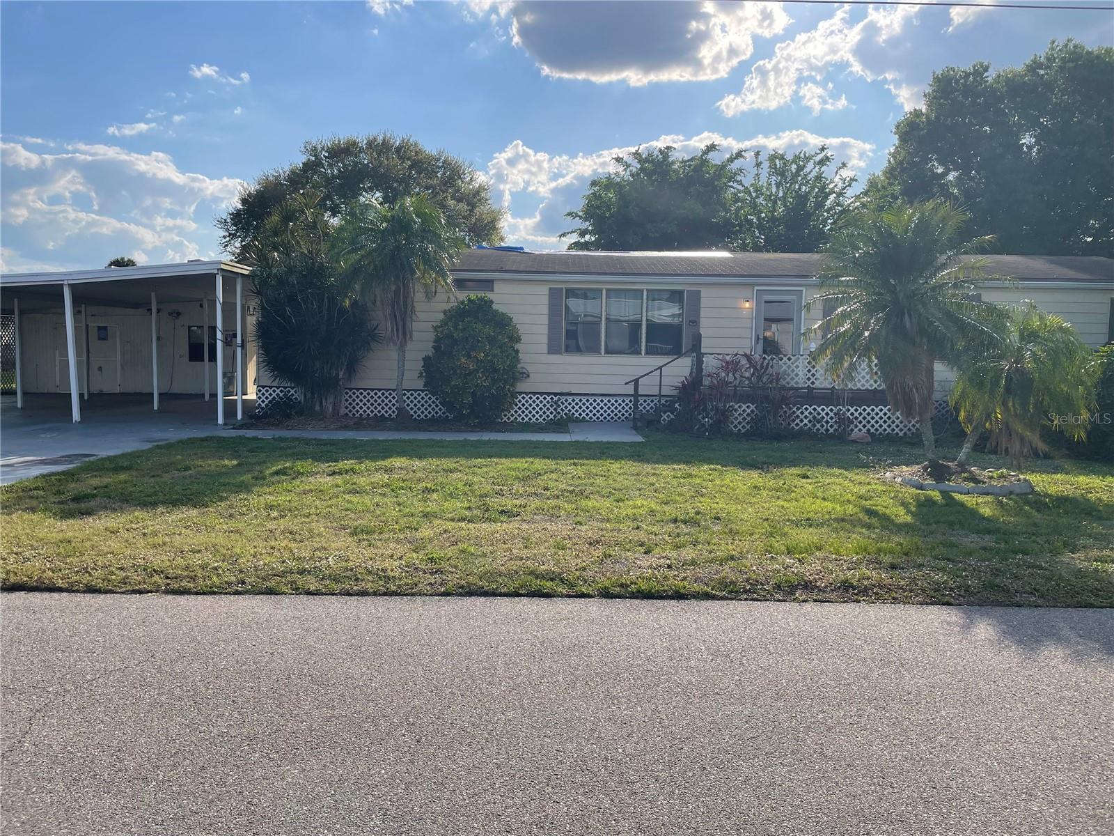 1472 Chobee St Property Photo