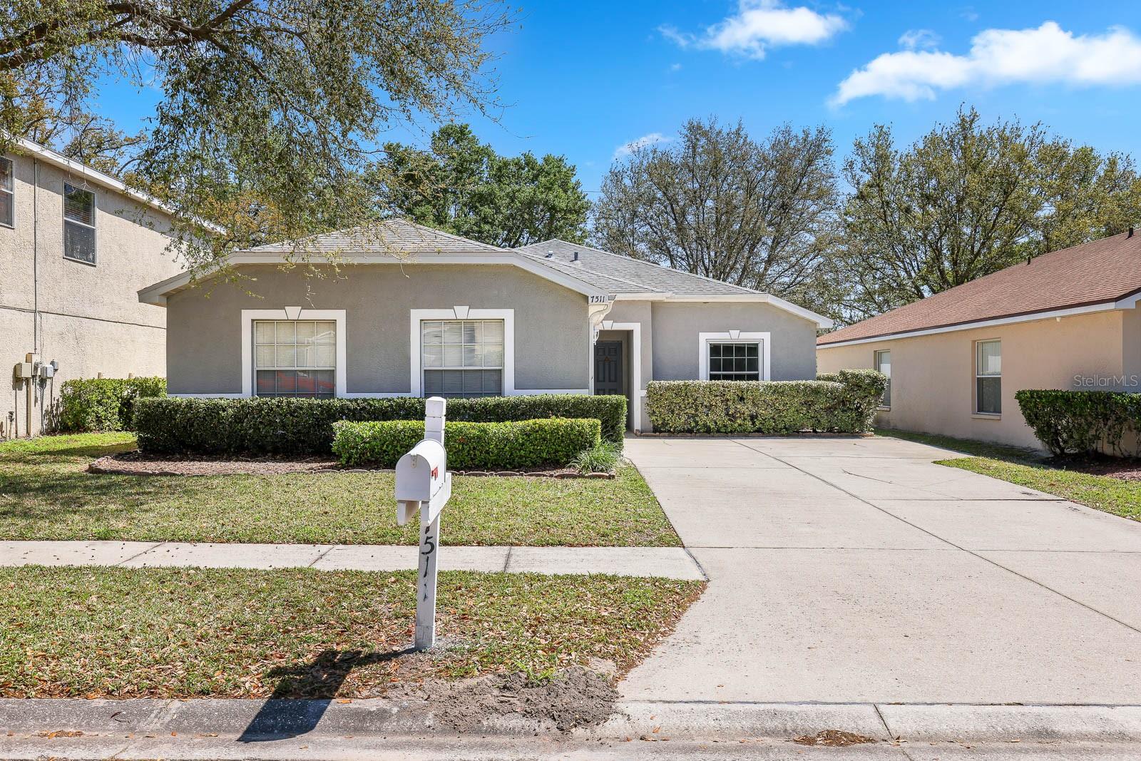 7511 Terrace River Dr Property Photo