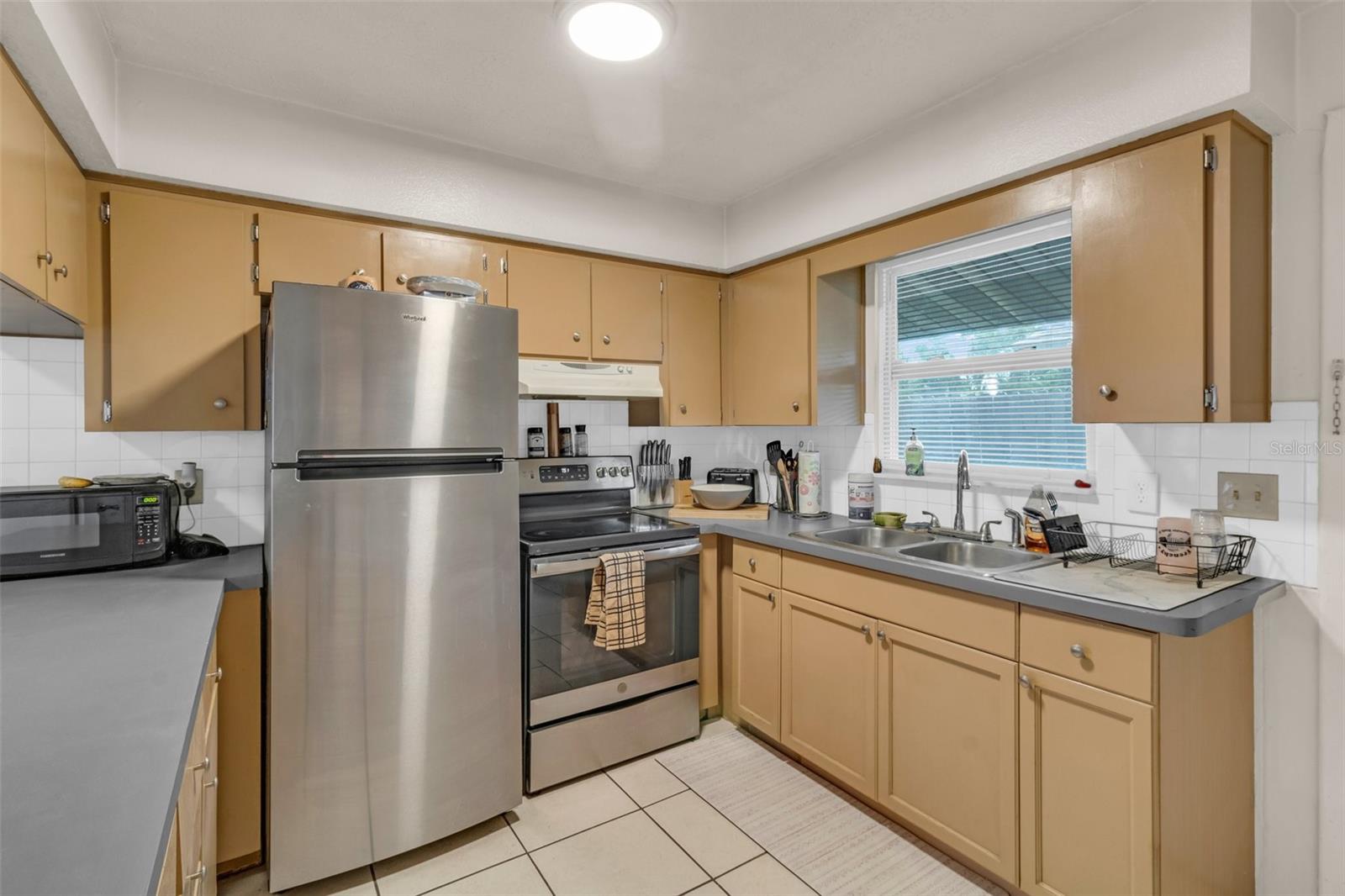 5435 Beach St Property Photo 16