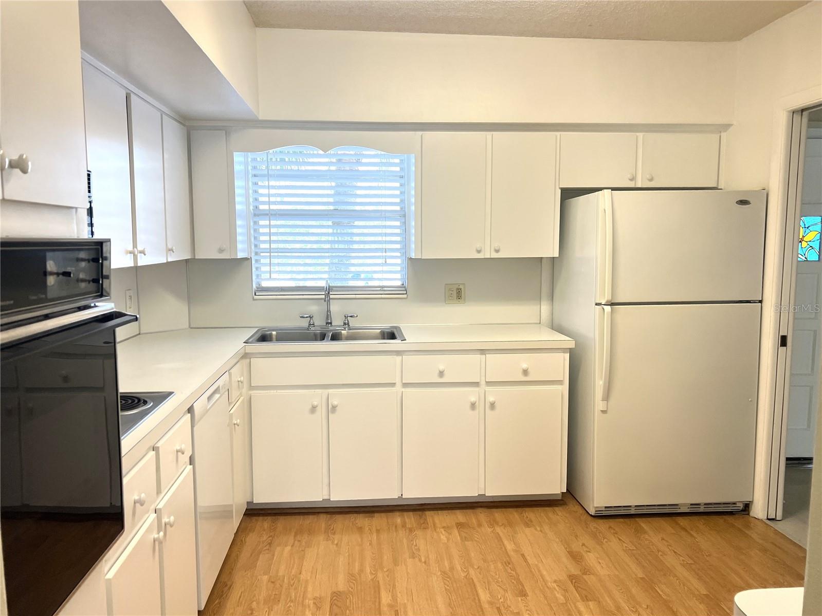 2417 Persian Dr #37 Property Photo