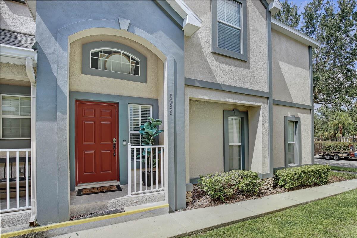 6036 Fishhawk Crossing Blvd Property Photo 1