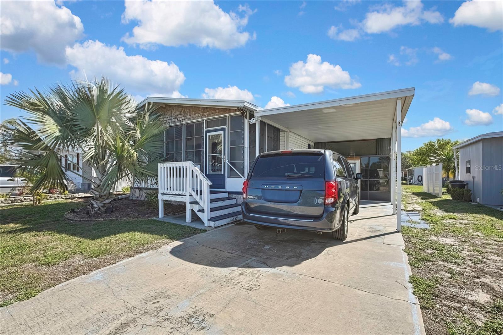 2400 Lemur Dr Property Photo