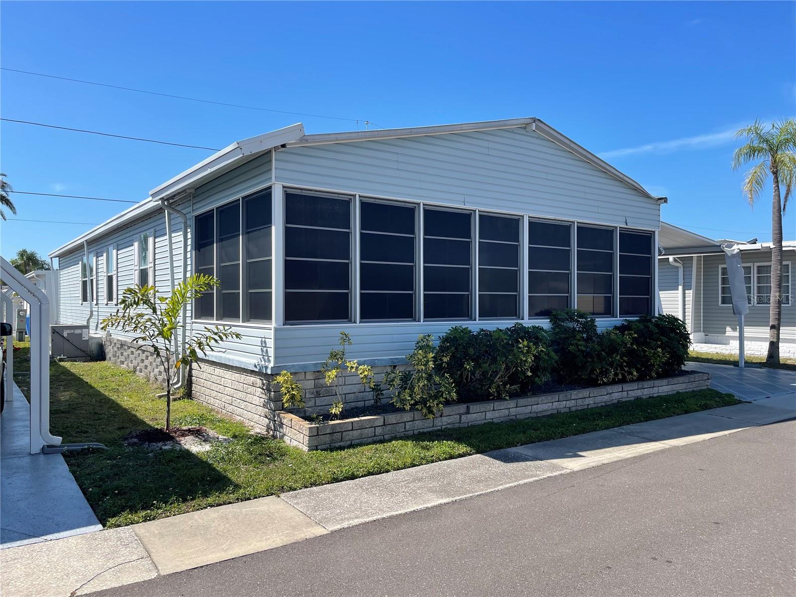 Pinellas Park Real Estate Listings Main Image