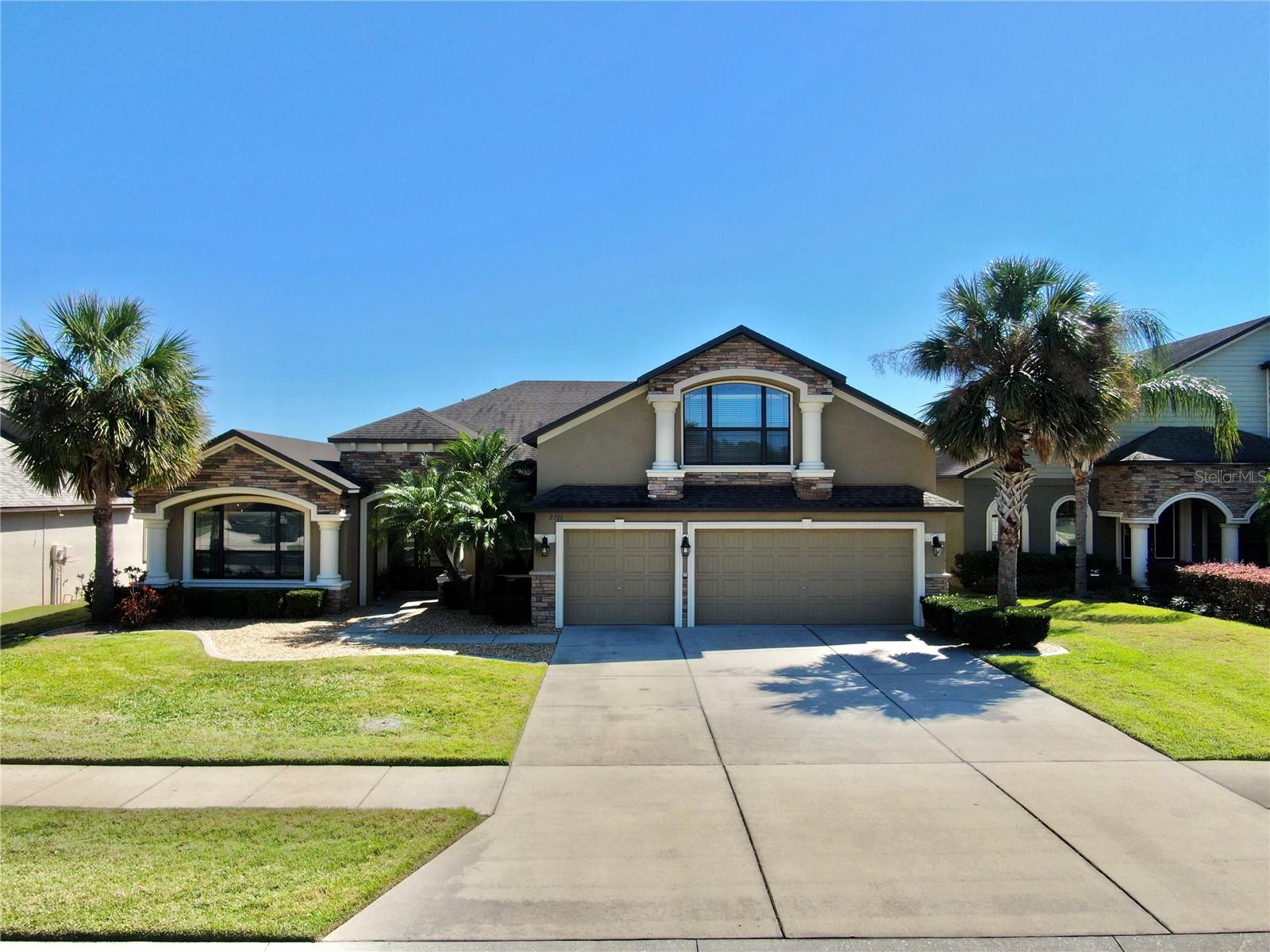 2706 Colewood Ln Property Photo