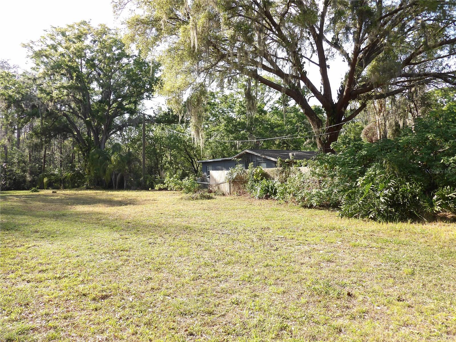 17506 Darby Ln Property Photo