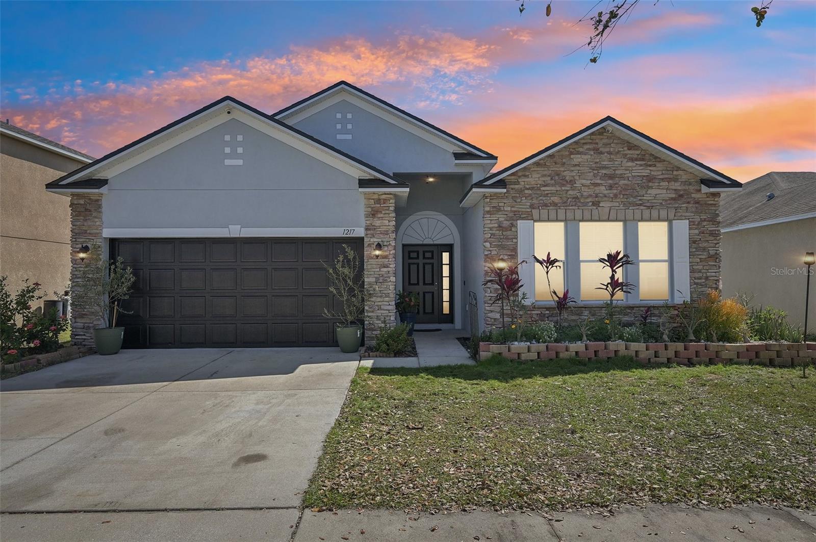 Ruskin Real Estate Listings Main Image
