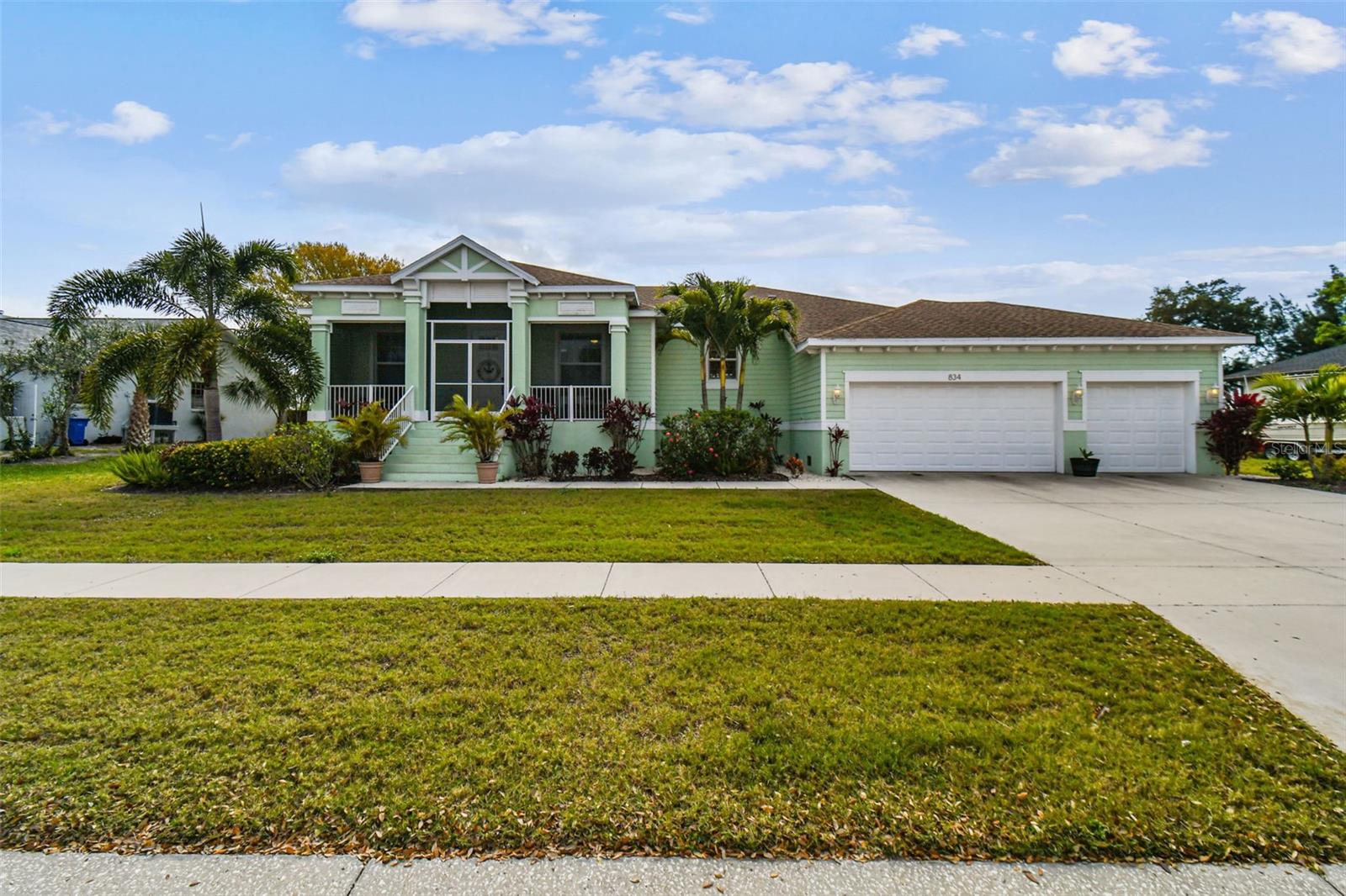 834 Birdie Way Property Photo