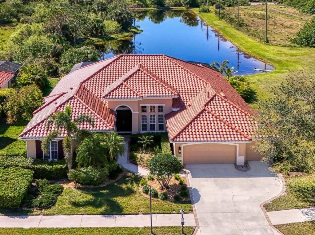 218 Pesaro Dr Property Photo