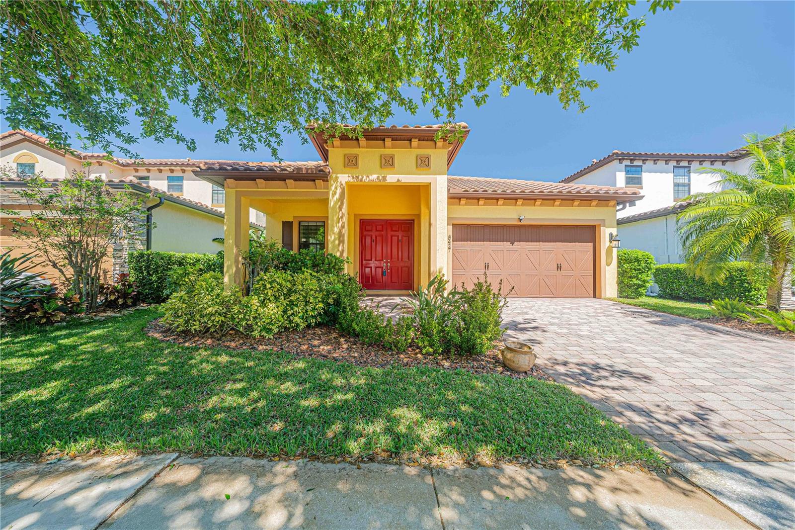 8427 Prestbury Dr Property Photo
