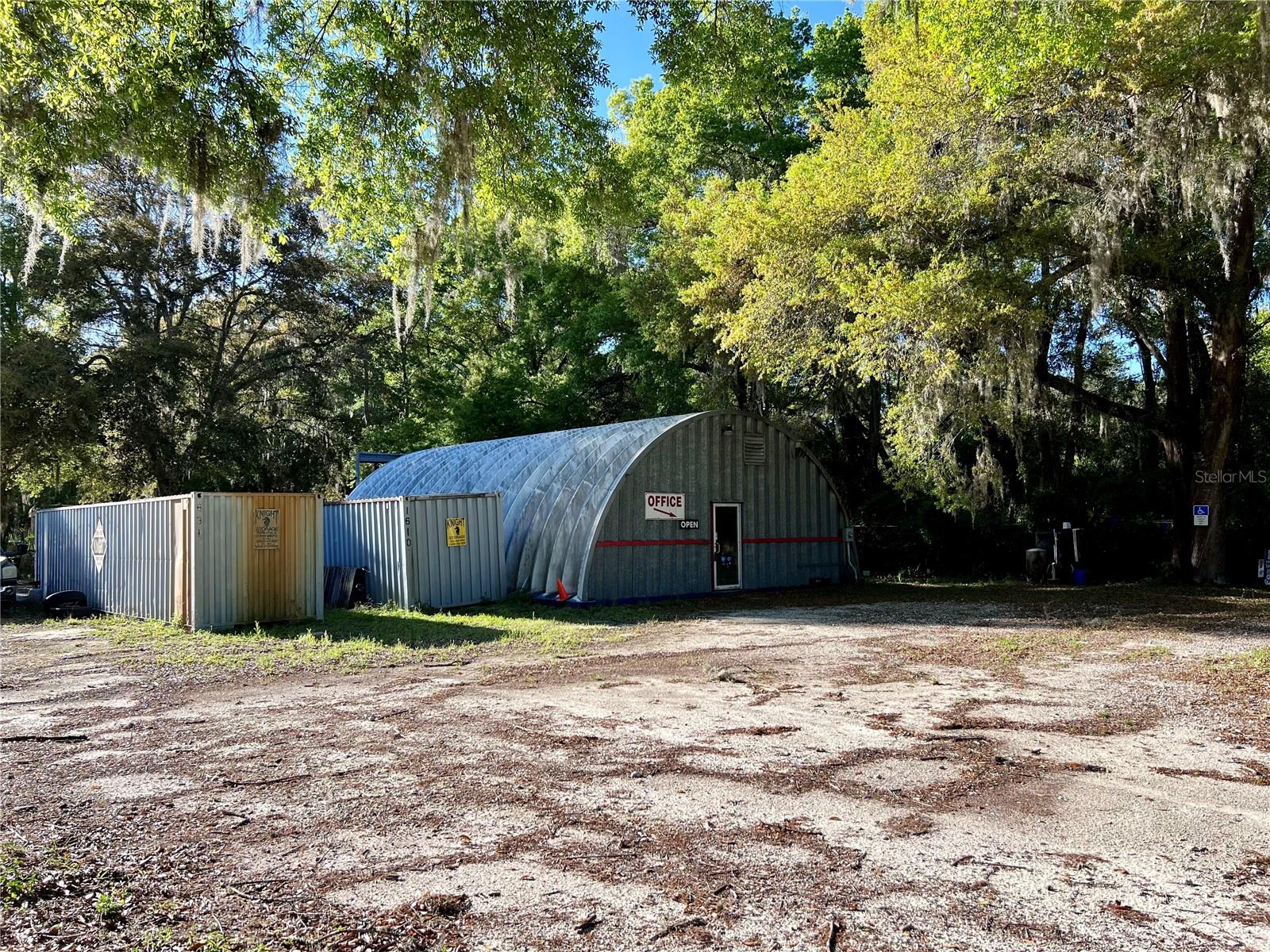 18800 N Us Highway 301 Property Photo