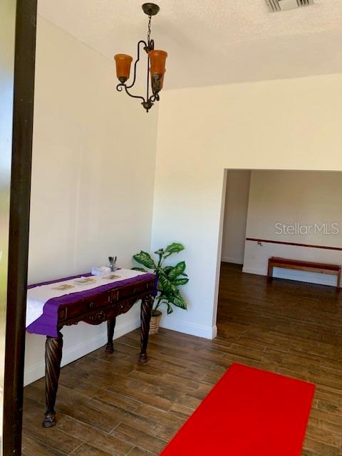 1536 N West St Property Photo 4