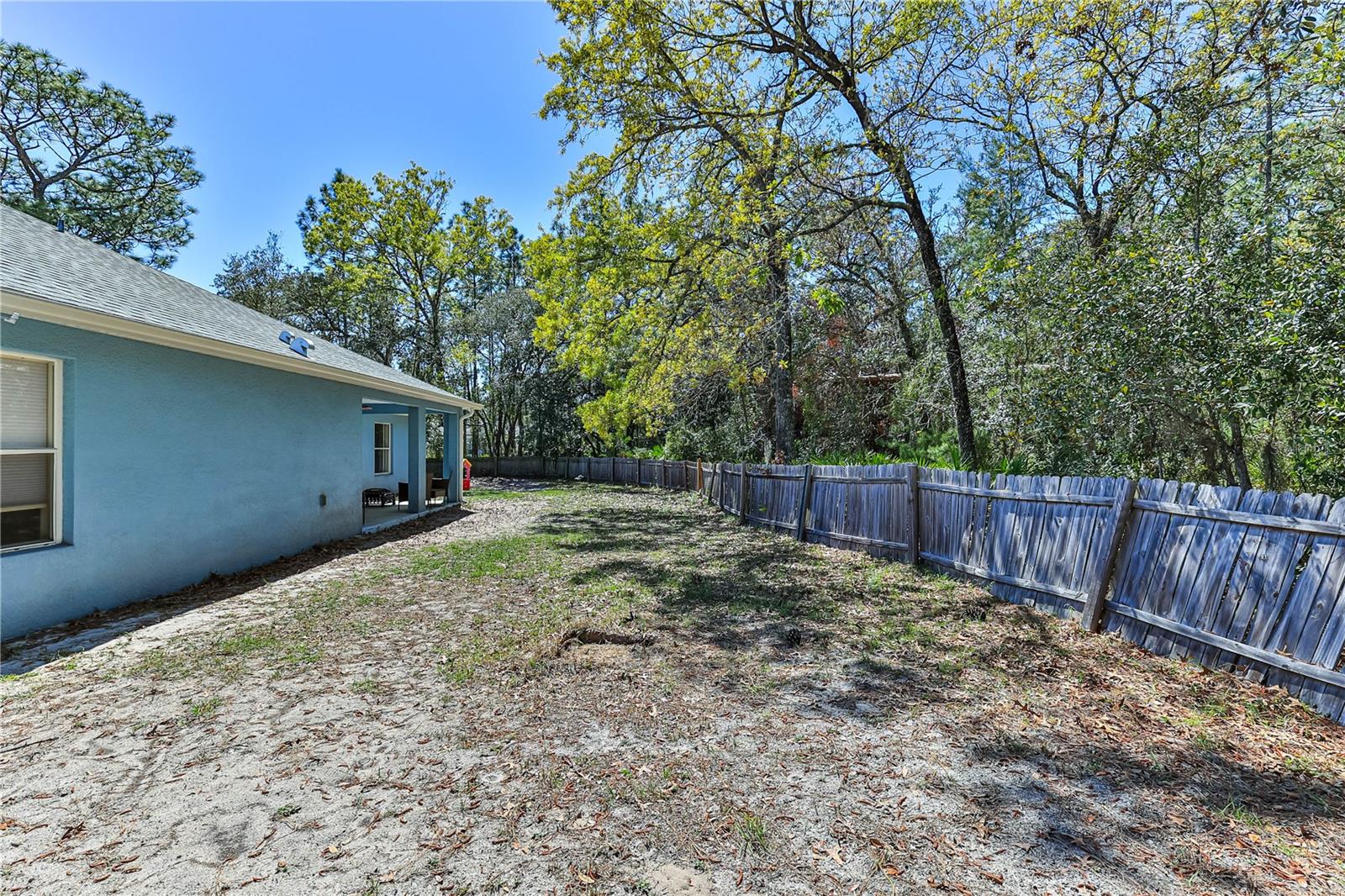 10 Greentree St Property Photo 39