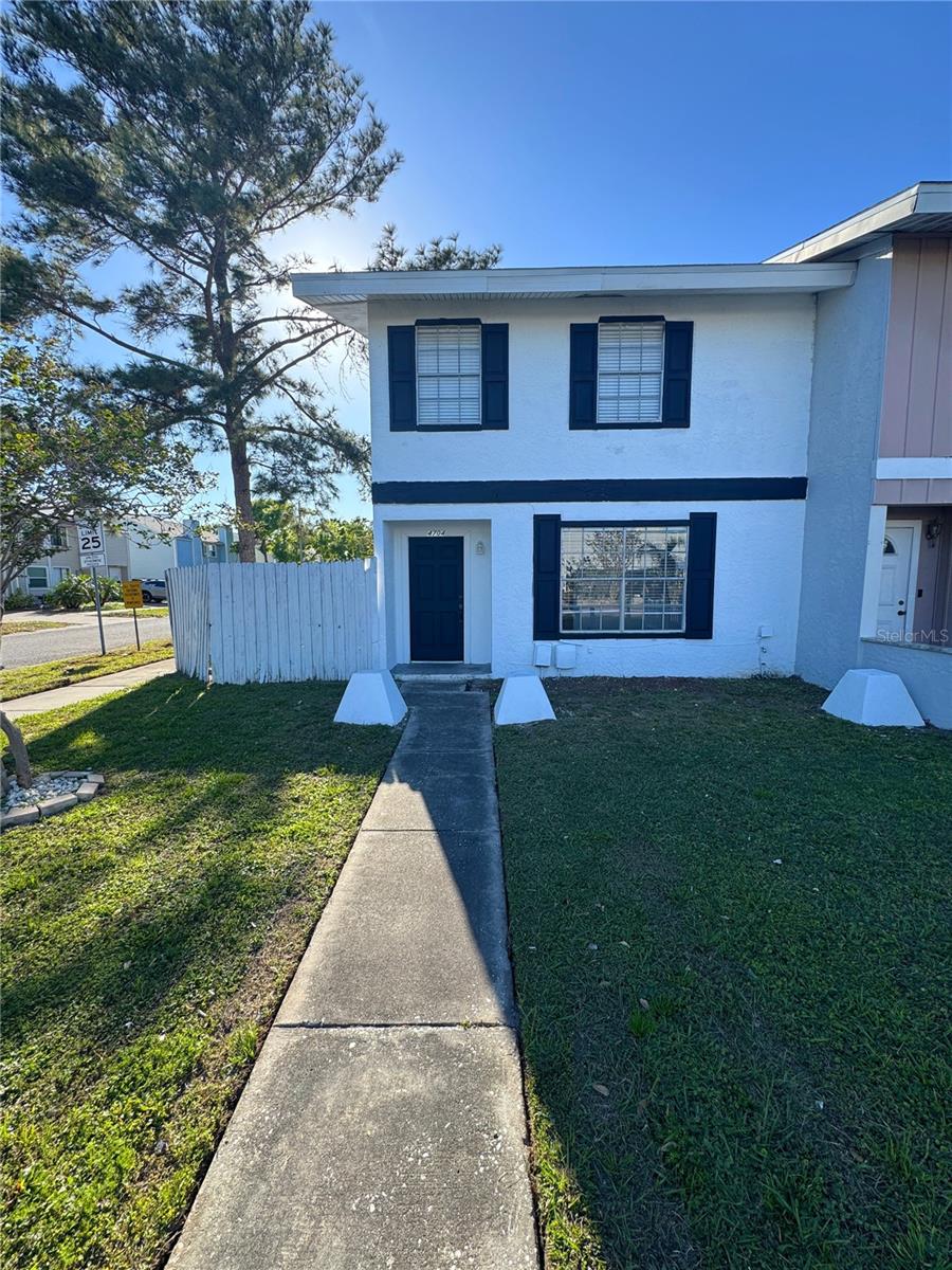 4704 George Rd Property Photo