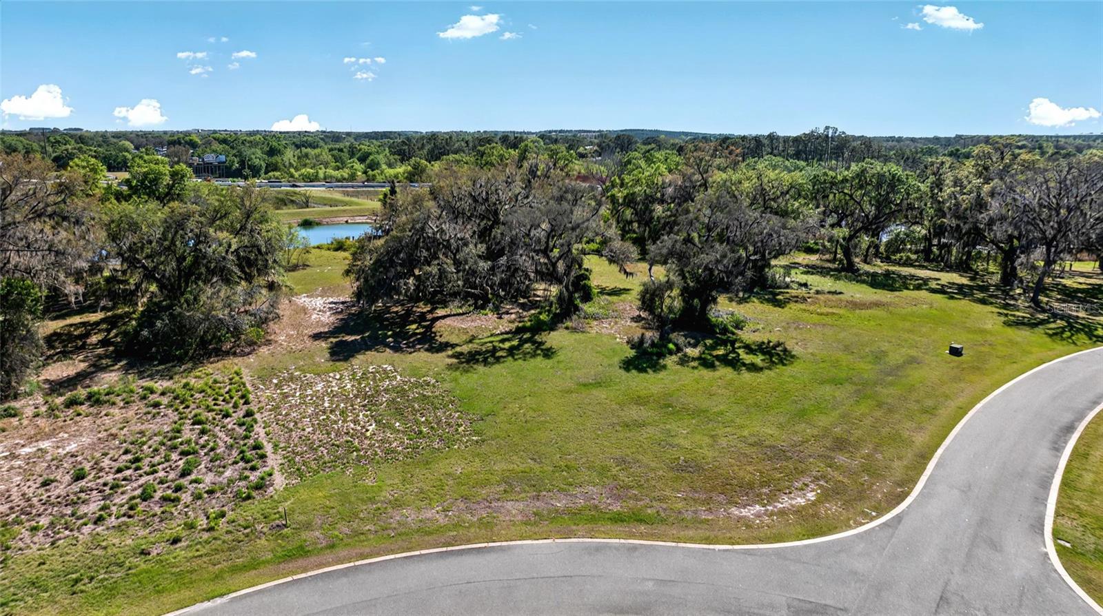 470 Long And Winding Rd Property Photo