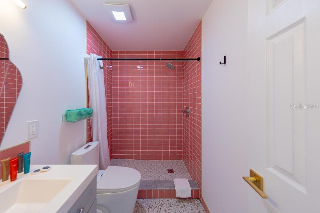 648 Poinsettia Ave Property Photo 12