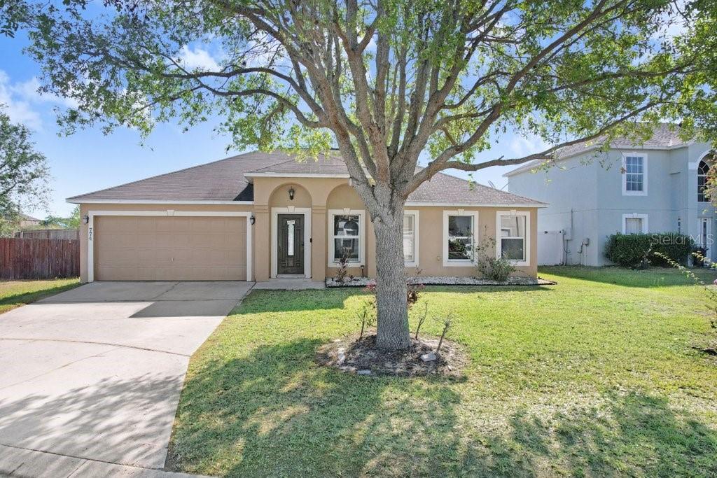 774 Lobelia Dr Property Photo