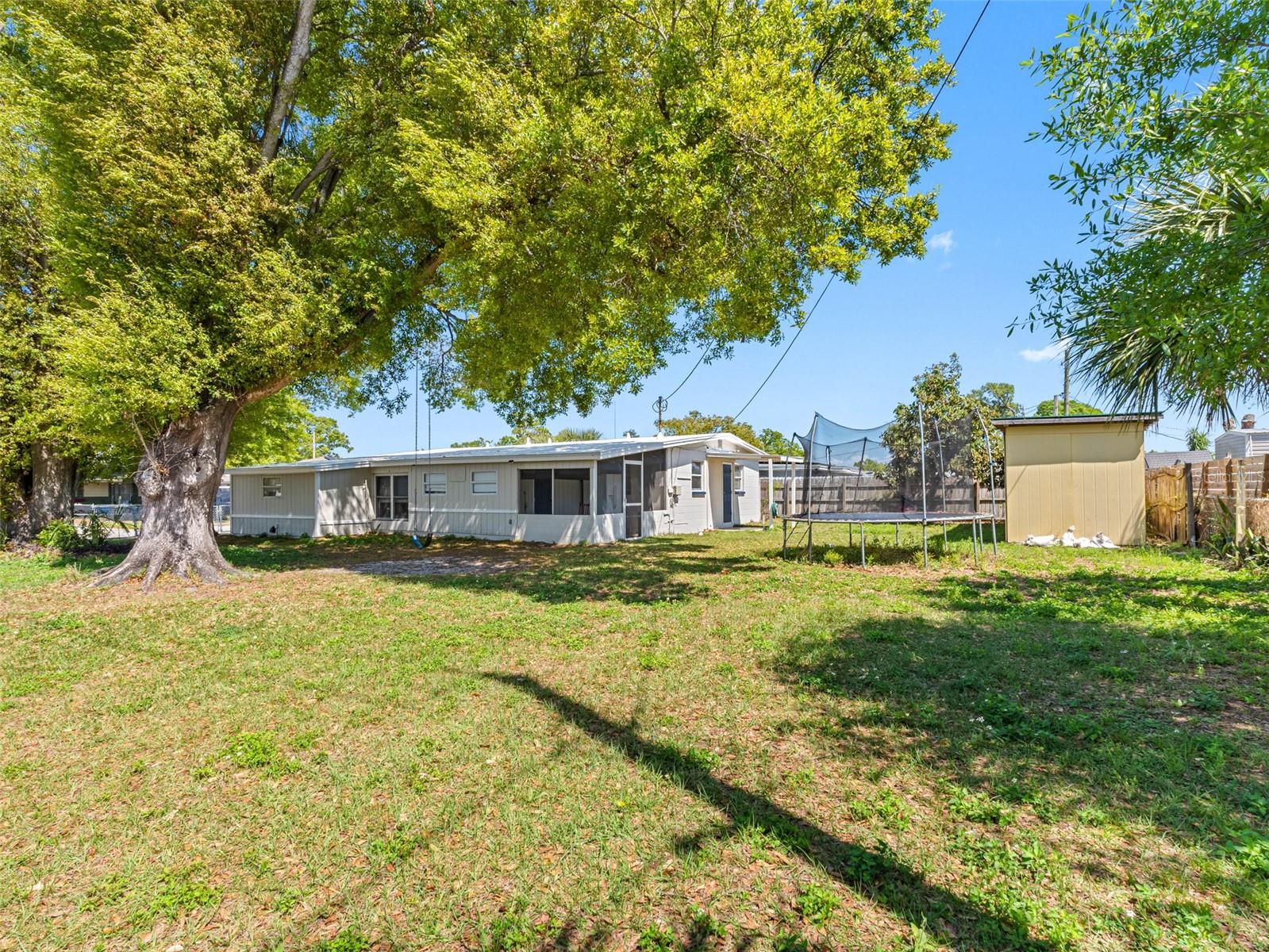 7401 Kingston Dr Property Photo 41