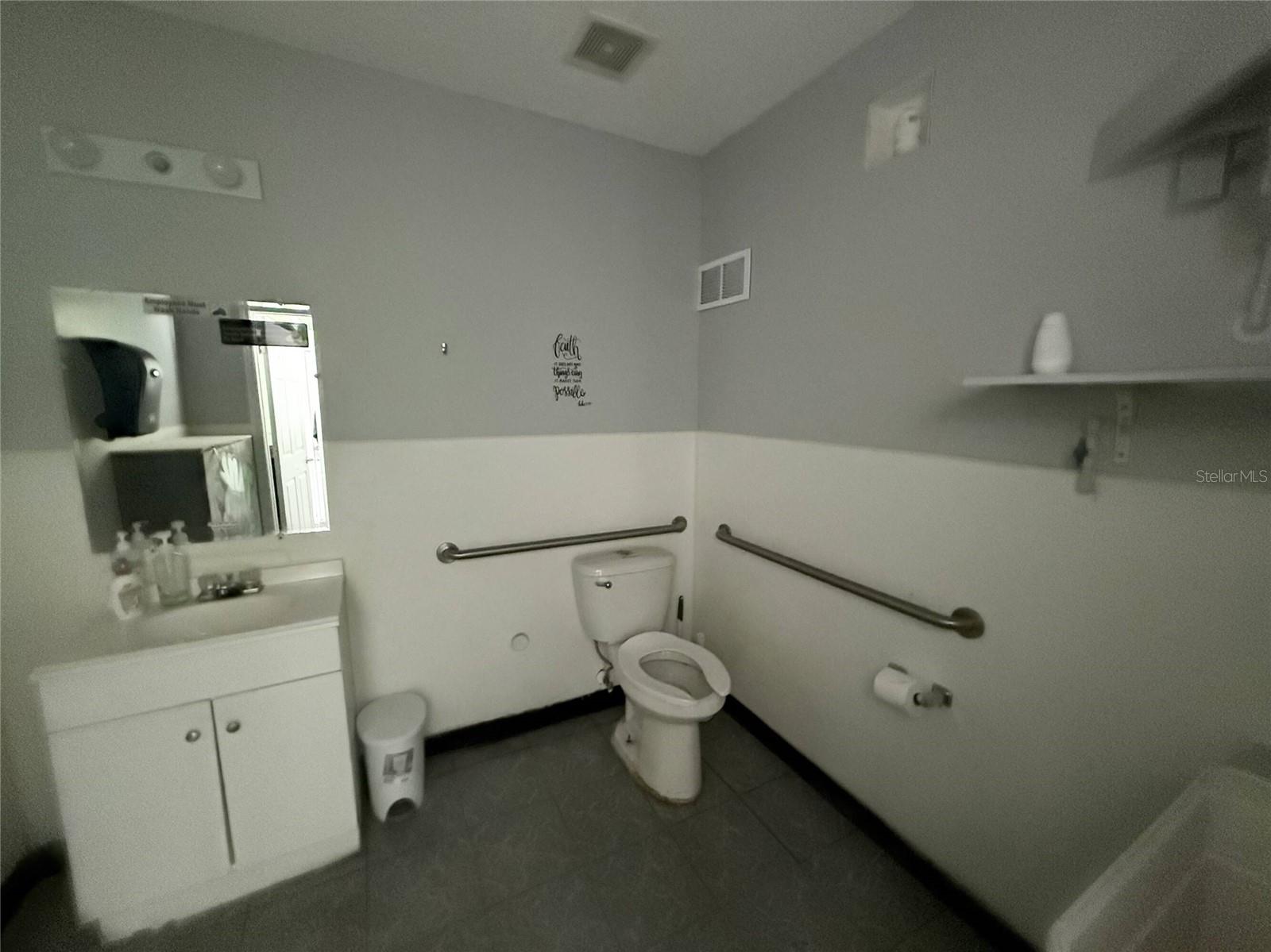 6219 Massachusetts Ave #1 Property Photo 4