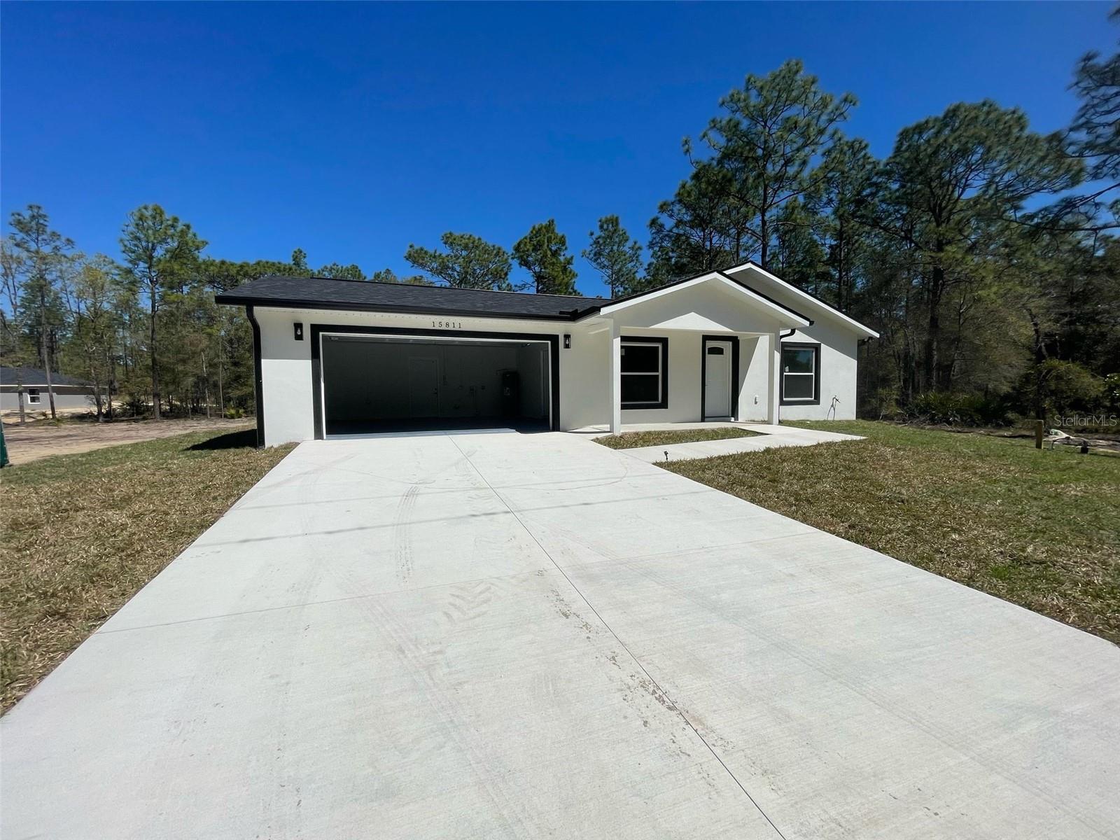 15811 Sw 38th Rd Property Photo 1