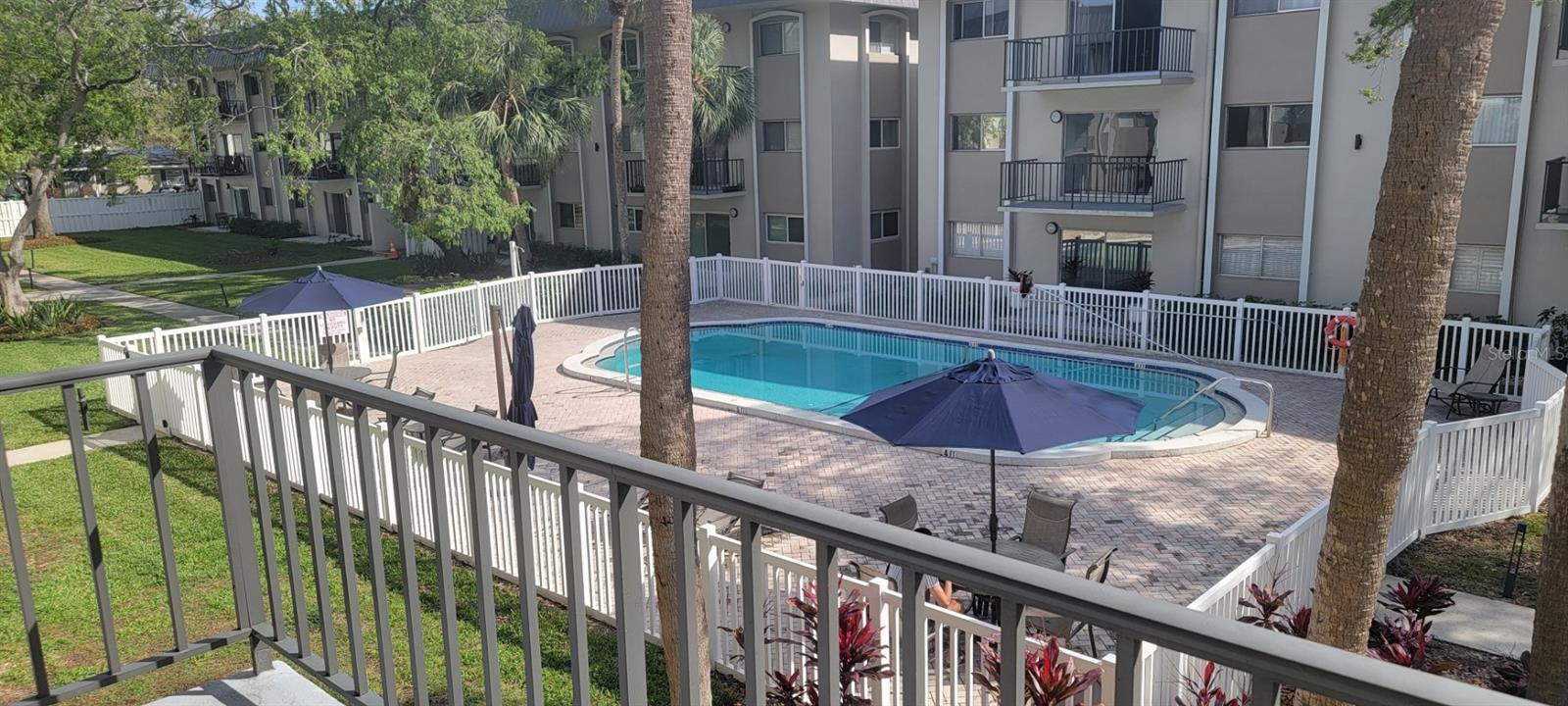 4610 W Gray St #207 Property Photo