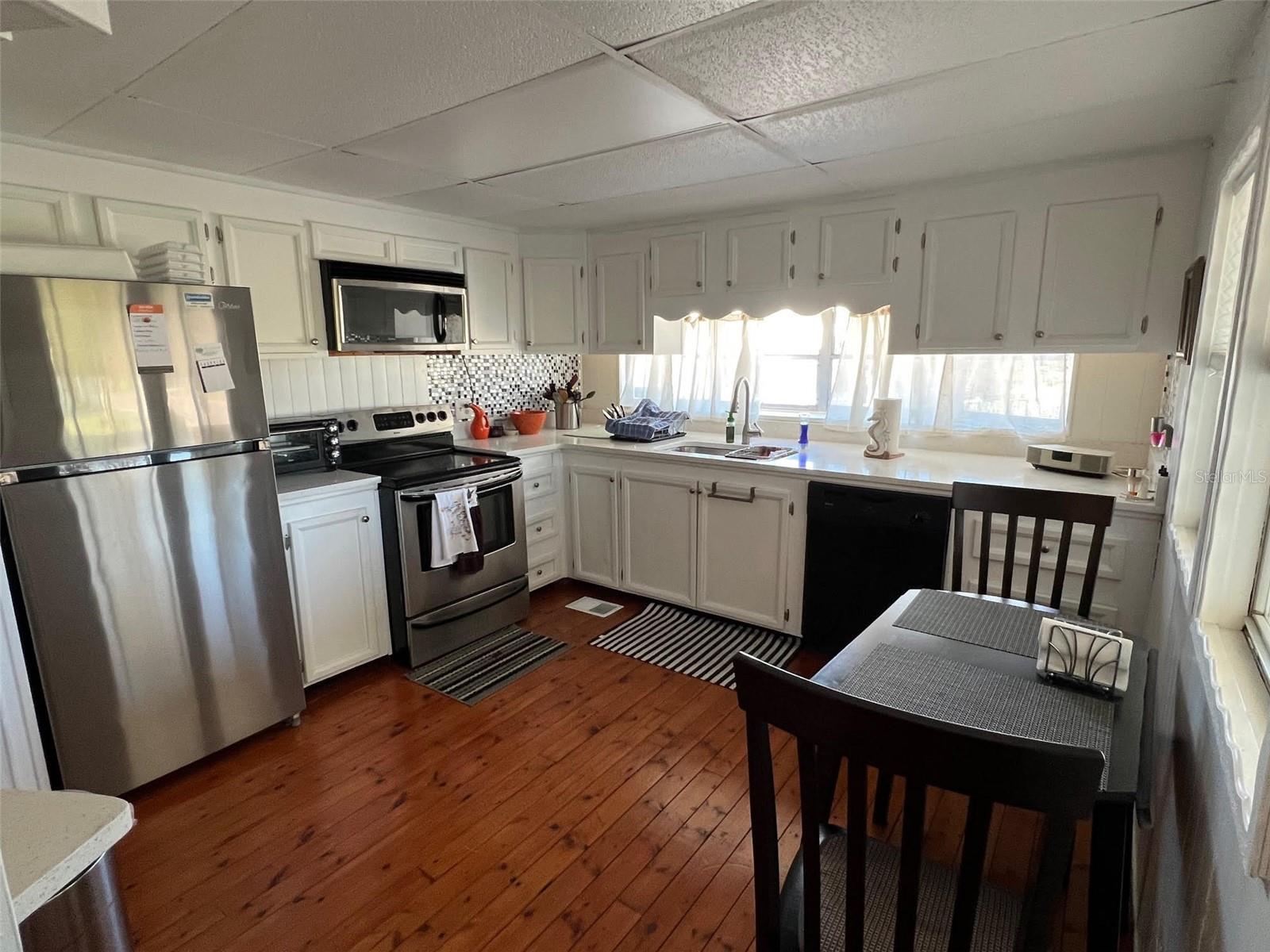 29250 Us Highway 19 N #294 Property Photo 8